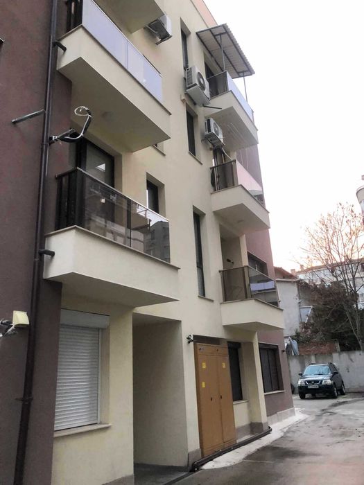 Дава се под наем Двустаен апартамент в Бургас, Лазур - 50 кв.м за 510 € - Снимка #14