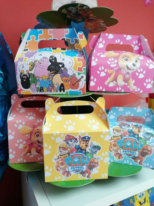 Кутийка за лакомства Пес Патрул , Стич, Блуи...