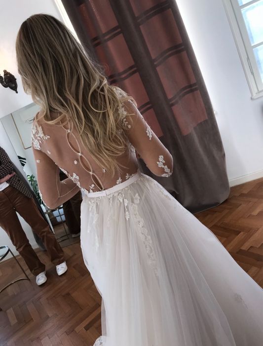 Vand Rochie NOUA de Mireasa Material Top Premium Marimea S