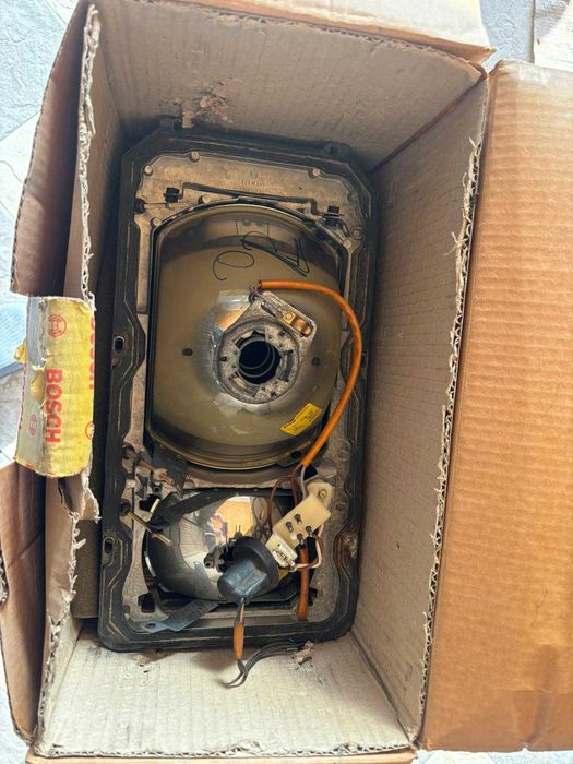 Faruri Mercedes w116