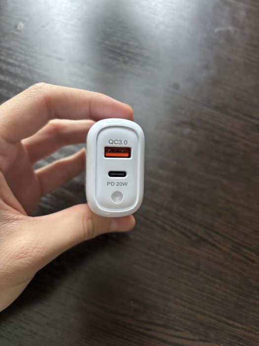 Сетевое зарядное устройство для телефона. Блок питания. FAST CHARGING