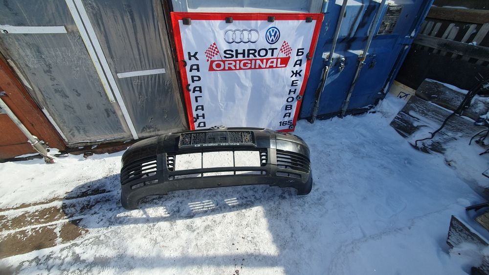 Продам бампер передний на WPassat b5+