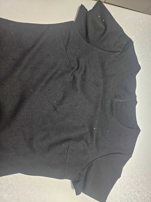 Нарядное черное платье