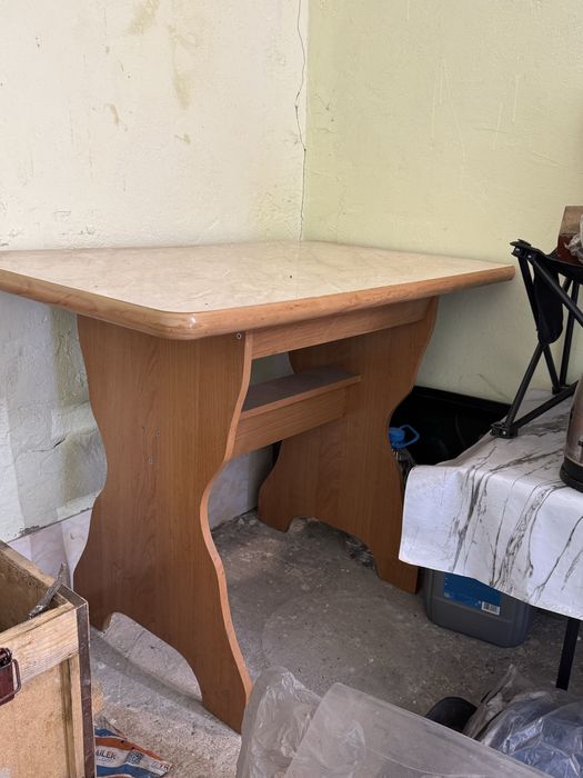 Стол.                  …