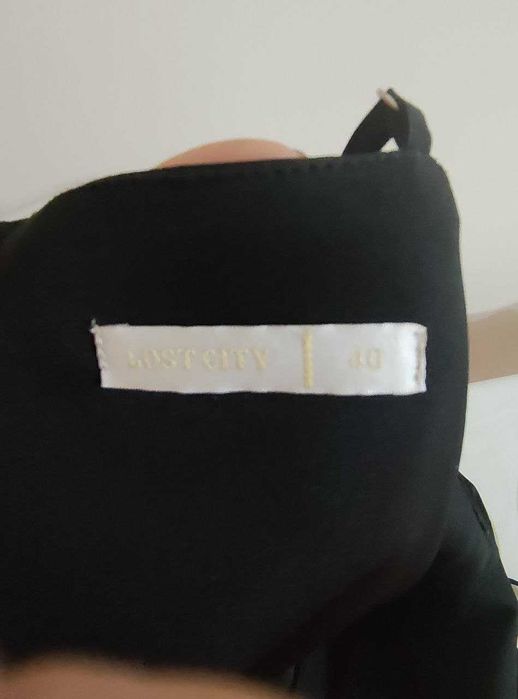 Платья БУ. Длина средняя. Размер 40 (турецкий).