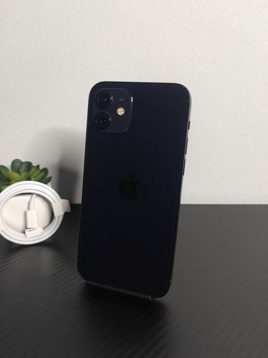 iPhone 12, Black • Perfect Funcțional! • Condiție Excelentă!