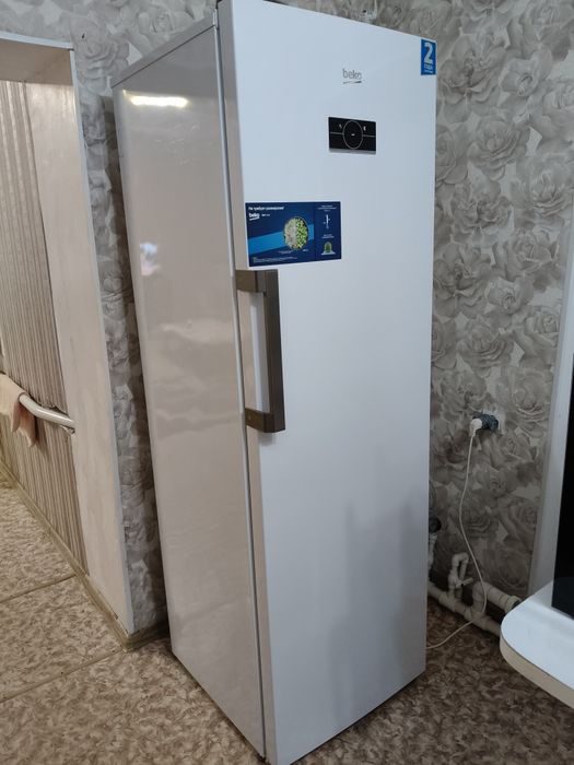 Продам морозильную камеру