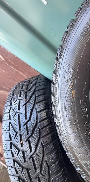 Jenti cu anvelope de iarnă 185 65 R15 Debica si Sebring