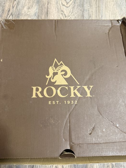Bocanci rocky marimea 44
