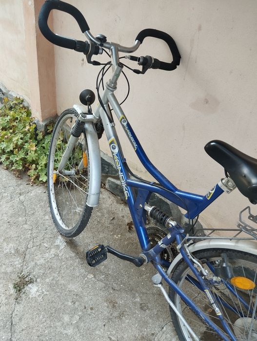 Използва се ежедневно в добро състояние!