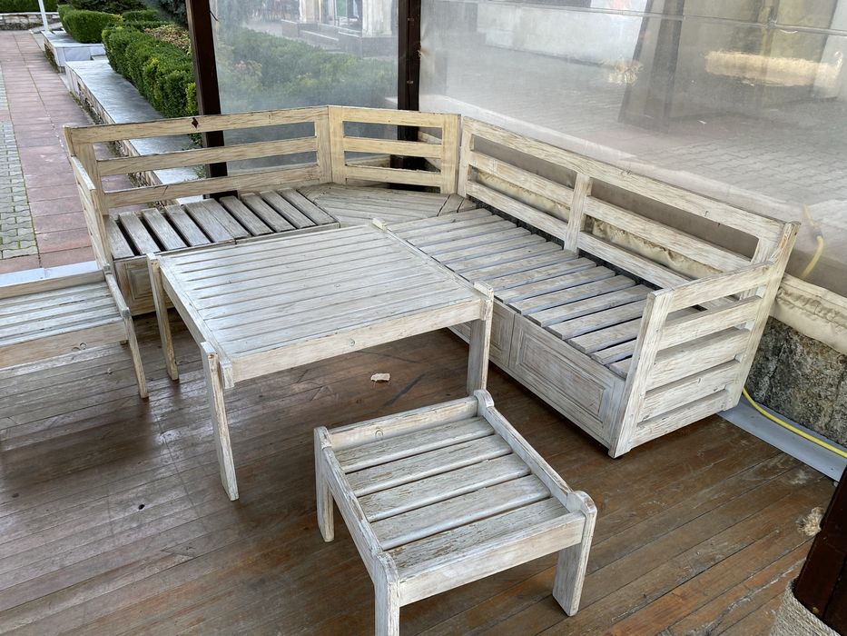 Мека мебел диван