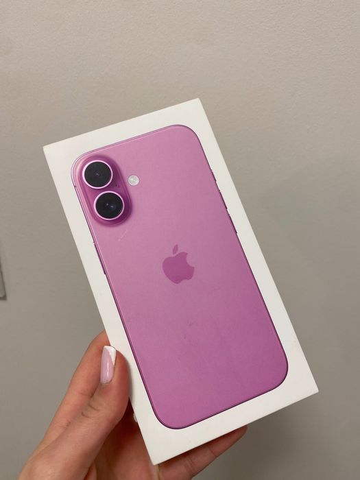 iPhone 16 128, гаранция до 22.05.2027г 1150лв