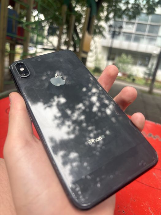 Iphone XS max.