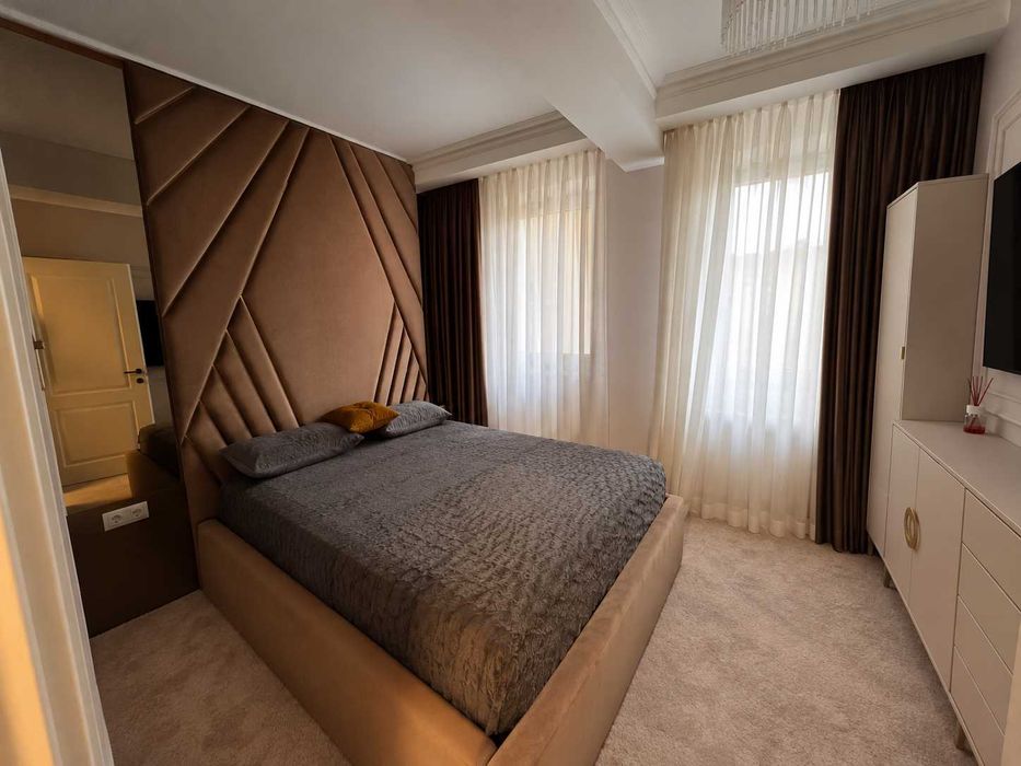Apartament 3 camere ultracentral – Str. Frații Buzești, mobilat și utilat, parcare inclusa