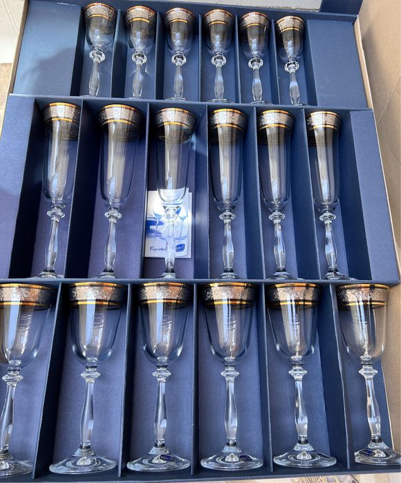 Продам Набор фужеров (бокалов) из богемского стекла 18 предметов