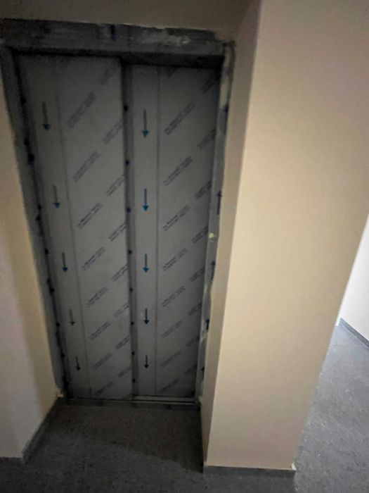 Продава студио, ново строителство, с акт 16, Казанлък