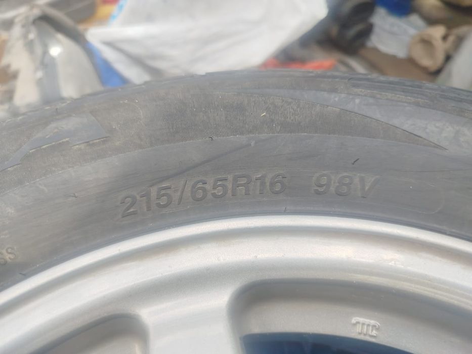 Шины с дисками. Диски крашенные