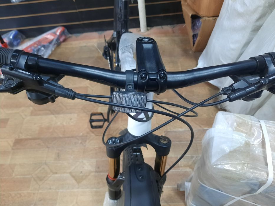 Фулл Велик Акурра алюминовая рама и колёса двухподвес в Ташкенте! 26/д