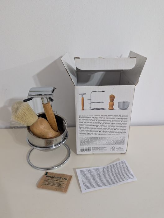 Kit bărbierit clasic pentru bărbați – nou, complet