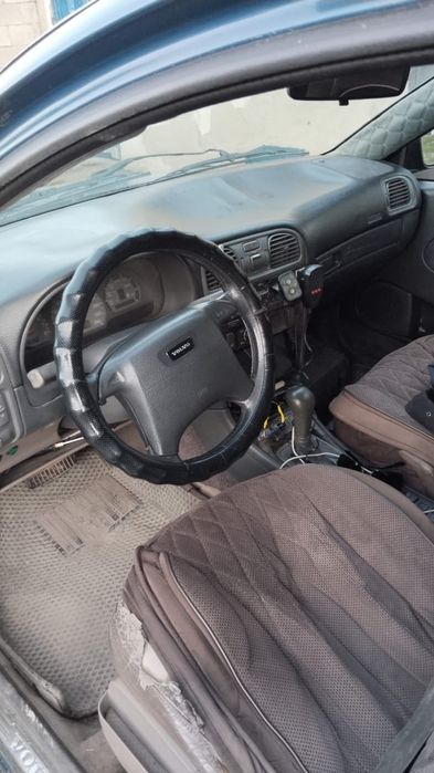 Продам машину volvo s40