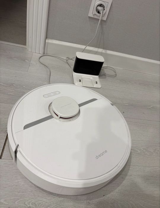 Робот-пылесос DREAME ROBOT VACUUM D9 (white)
