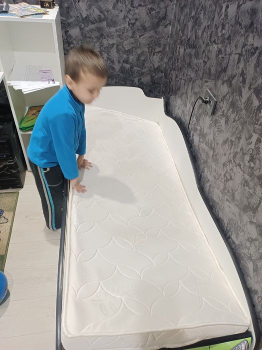 Продается Кровать 35000