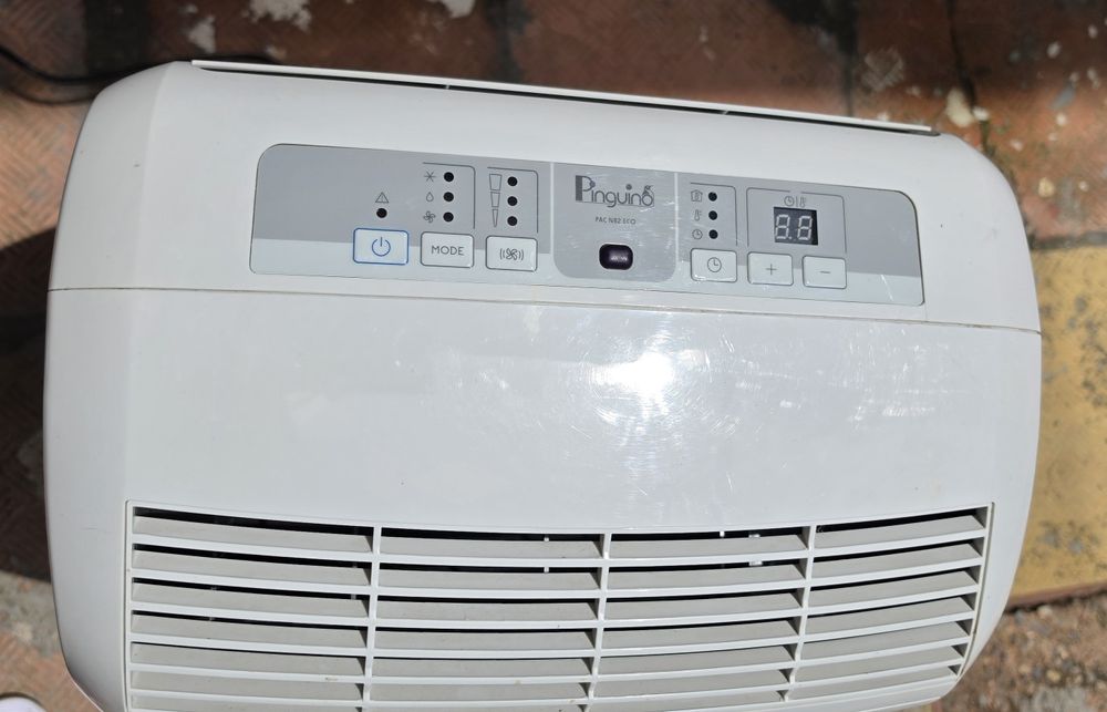Мобилен климатик Delonghi Pac N82ECO