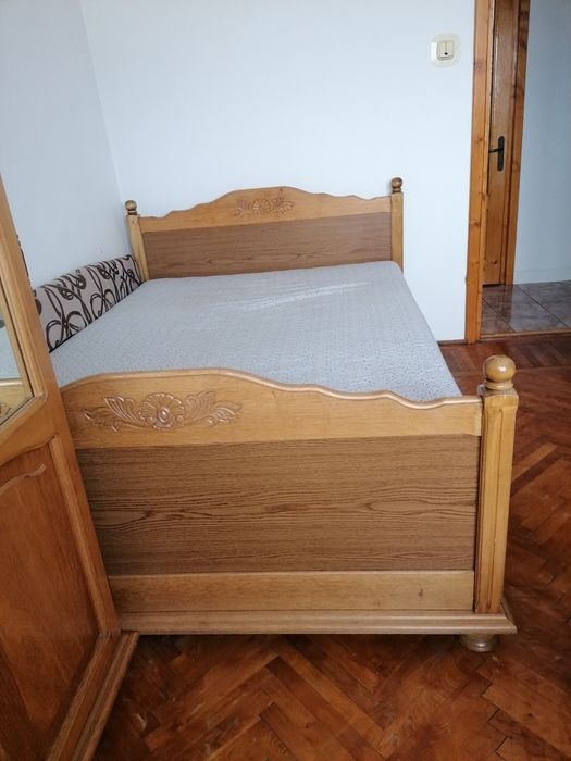 Vand mobla dormitor.