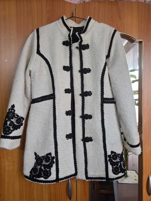 Vând suman fată traditional
