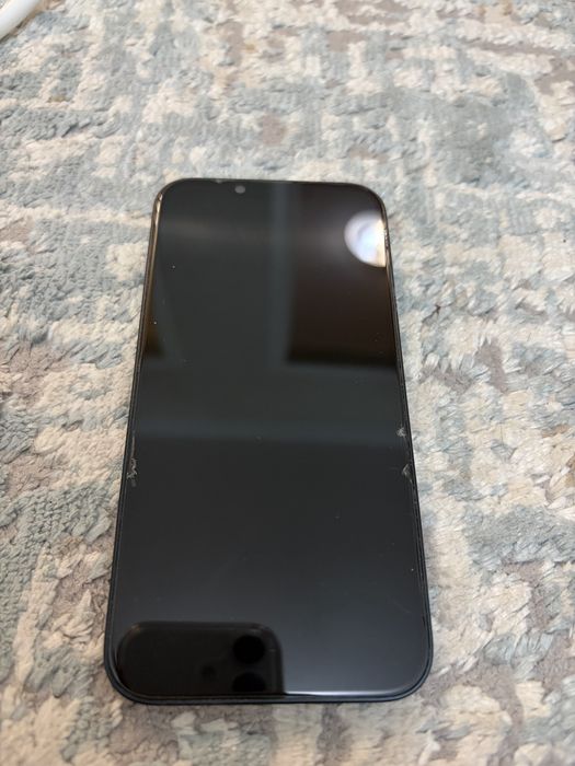 Продаю Iphone 14