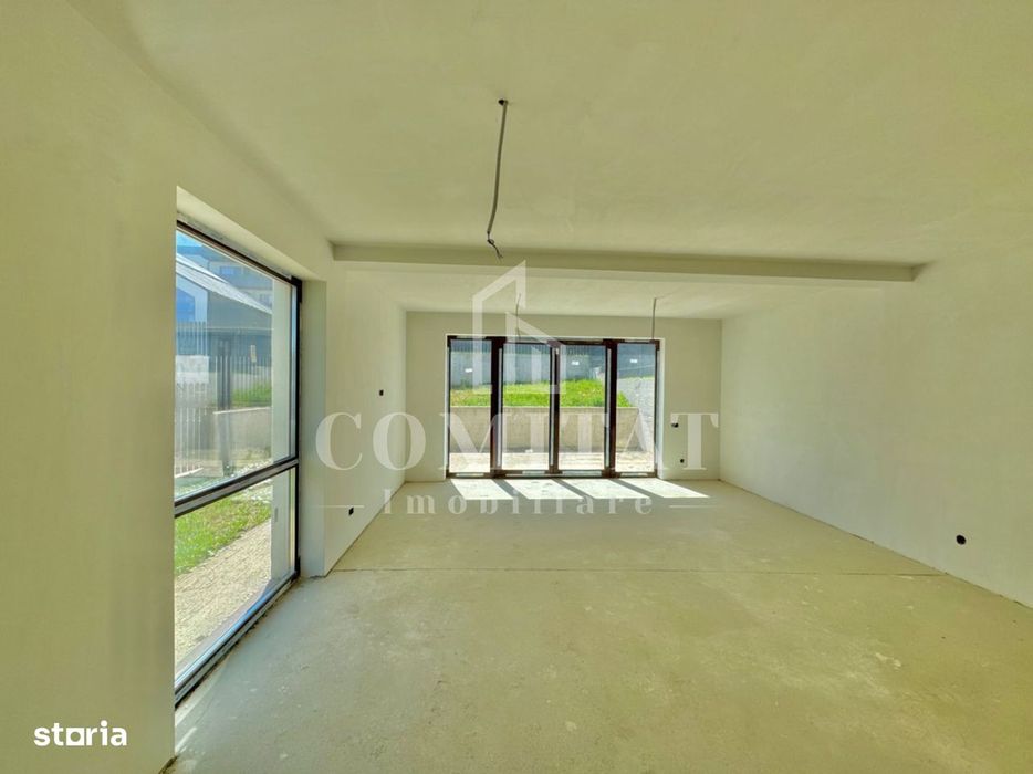 Casa tip duplex în Baciu