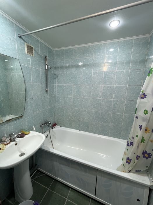 Продам 4 х комнатную квартиру