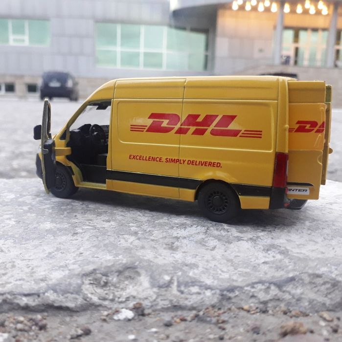 Металлические машинки Мерседес Спринтер 1:48