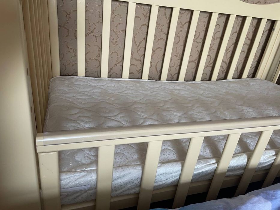 Продам детскую кровать