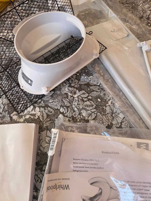 Мобилен климатик 12ка.Whirlpool PACW212CO – 12000 BTU...като нов