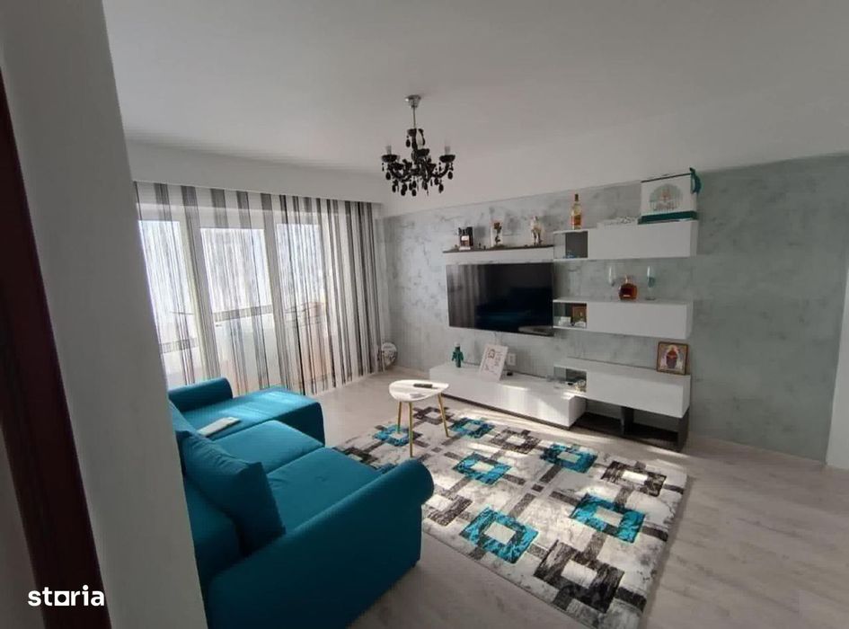 De vânzare apartament 3 camere Renovat Zona Vidin