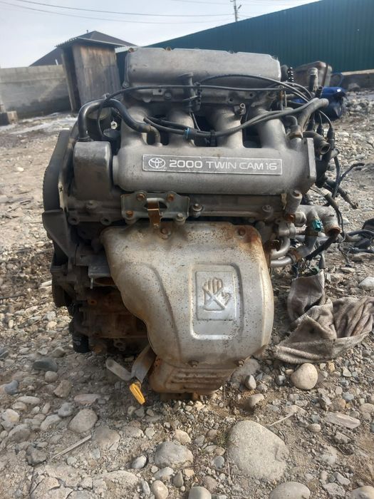 Двигатель объём 2 литра на Тойота Карина Е.