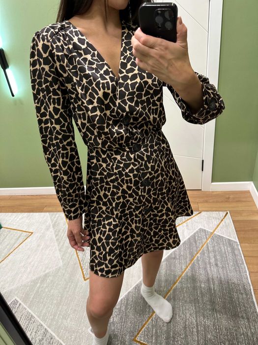 Платье мини с принтом ZARA