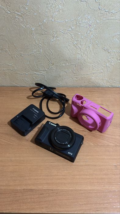 Canon G7X mark III
