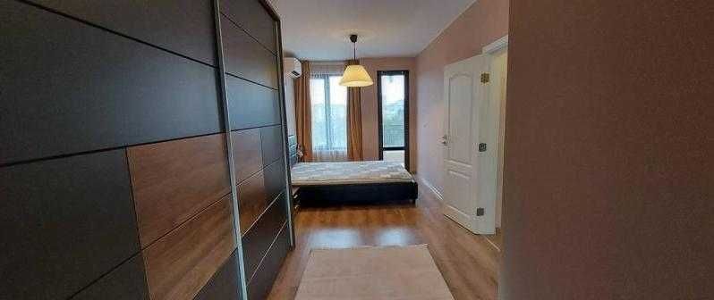 Дава се под наем Тристаен апартамент в Бургас, Изгрев - 92 кв.м за 698.19 € - Снимка #5