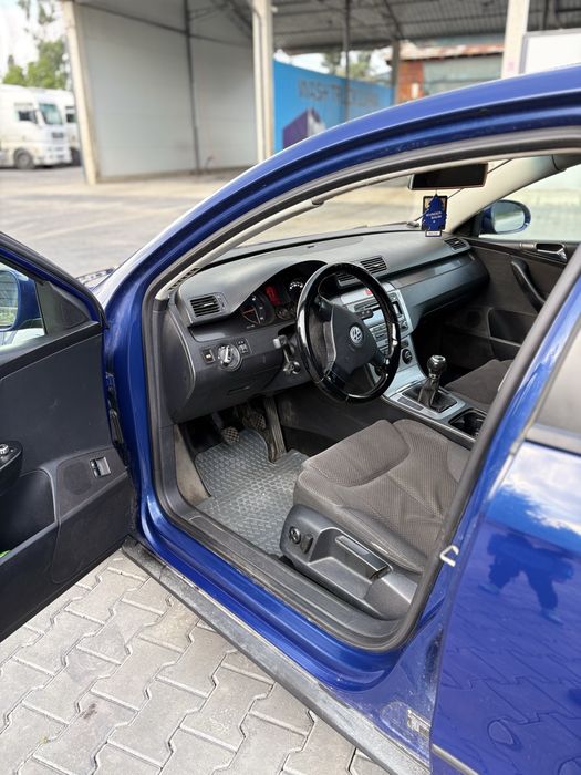 VOLKSWAGEN Passat 0 — imagine 5