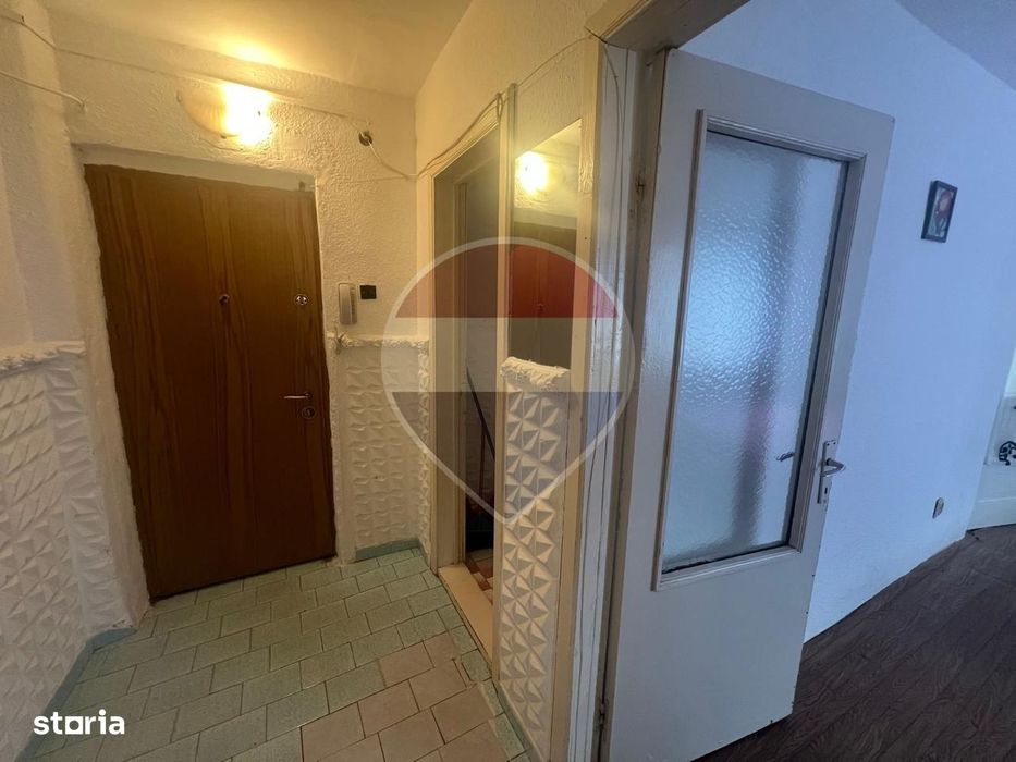 Apartament cu 1 camere de vânzare în zona Brailei