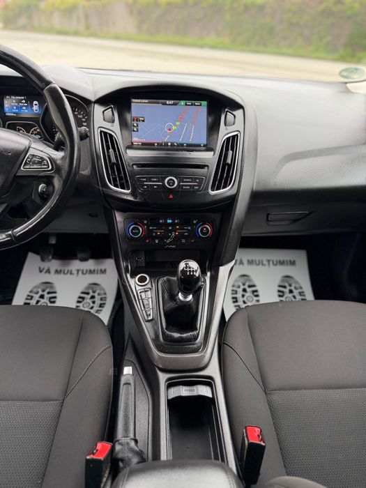Ford Focus 2015/Euro 6/1.5 diesel/Parcheaza singura/ IMPECABILA