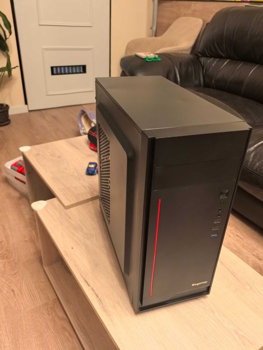 Настолен компютър ASUS , Intel I3, Quadro, 8gb ram , SSD