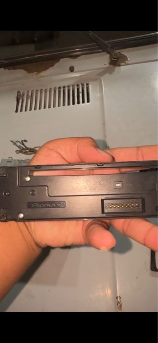 Original Pioneer DEH-3050MP sotiladi