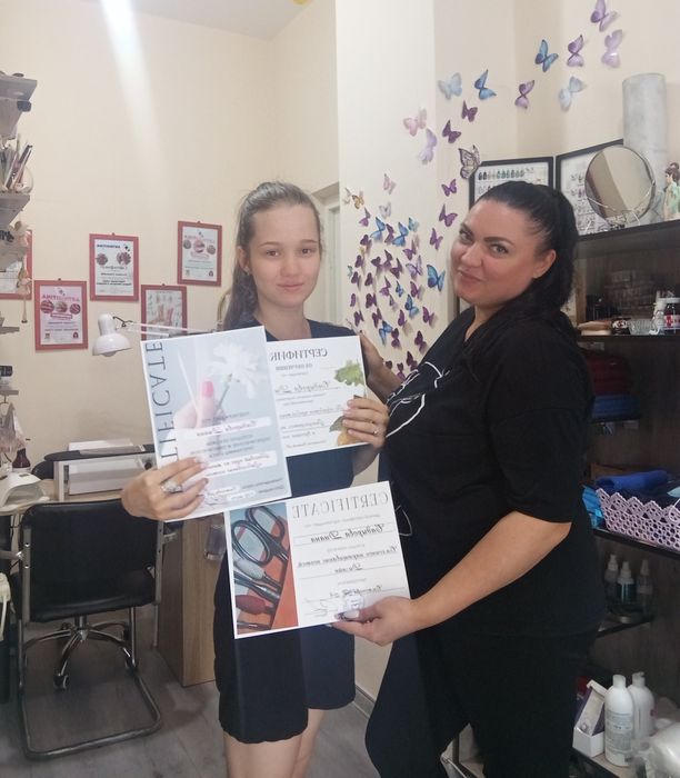 Курсы мастер маникюра с нуля.