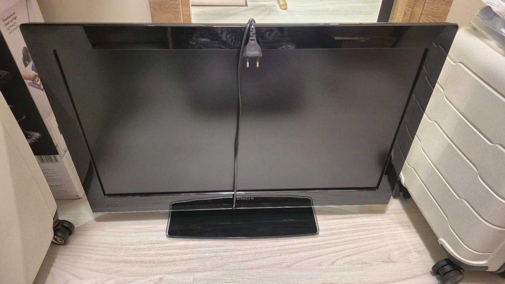 Телевизор хитачи