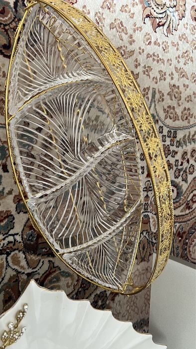 Продается золотистые посуды