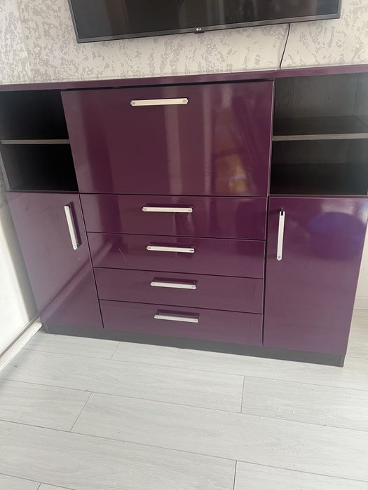 Продам комод в отличном виде