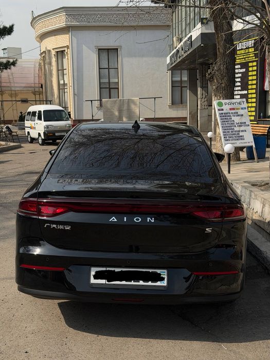 Elektromobil Gac aion